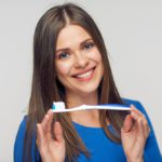 ¿Cómo desinfectar tu cepillo de dientes?