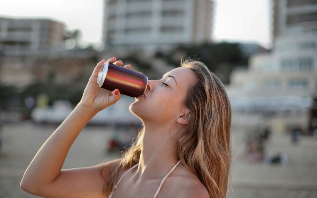 ¿Por qué se prohíben las bebidas energéticas a los adolescentes?