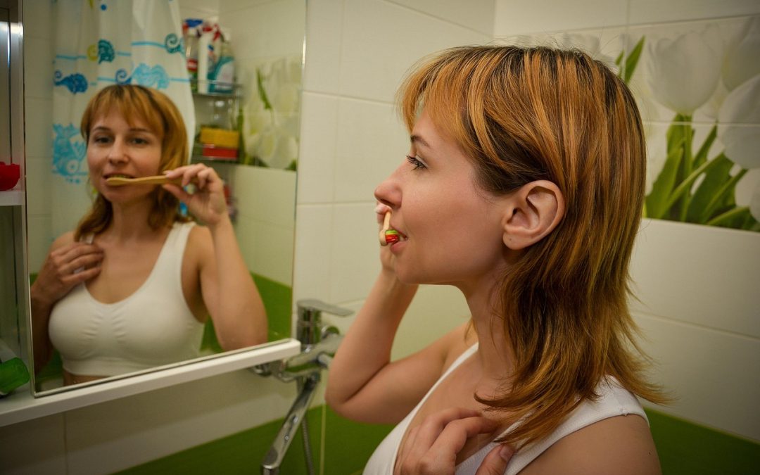 Tratamiento de gingivitis y periodontitis en Barcelona